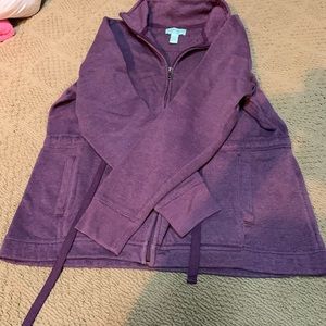 Purple zipped sweatshirt with ties.